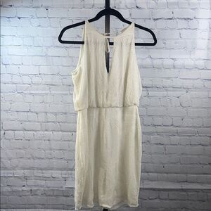 🤍 Cache White Fully Beaded Cocktail Dress – Size 4 (NWT)